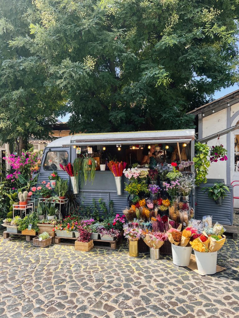Cute flower cart at LX Factory Cute flower cart at LX Factory | Lisbon Portugal Guide