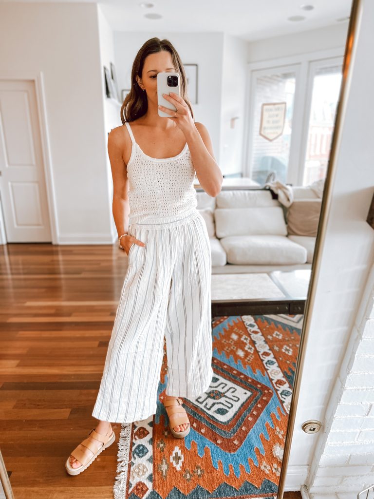 striped pants outfit How to wear striped pants