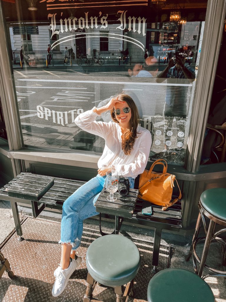 chic travel outfit in Dublin chic travel outfits in Dublin, Ireland