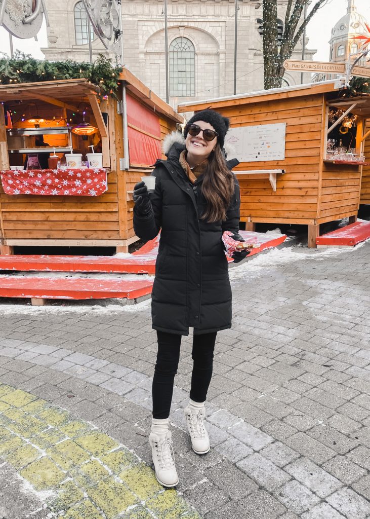 Chic travel outfits for winter Chic travel outfits for winter: Quebec City–how to look stylish on vacation when its freezing